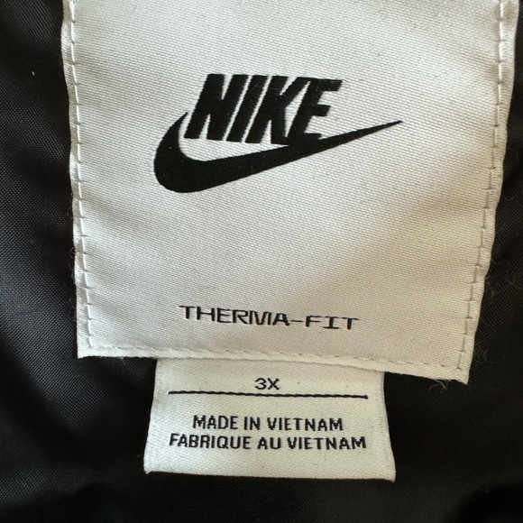 NWOT Nike Therma-Fit down puffer coat - Picture 4 of 6